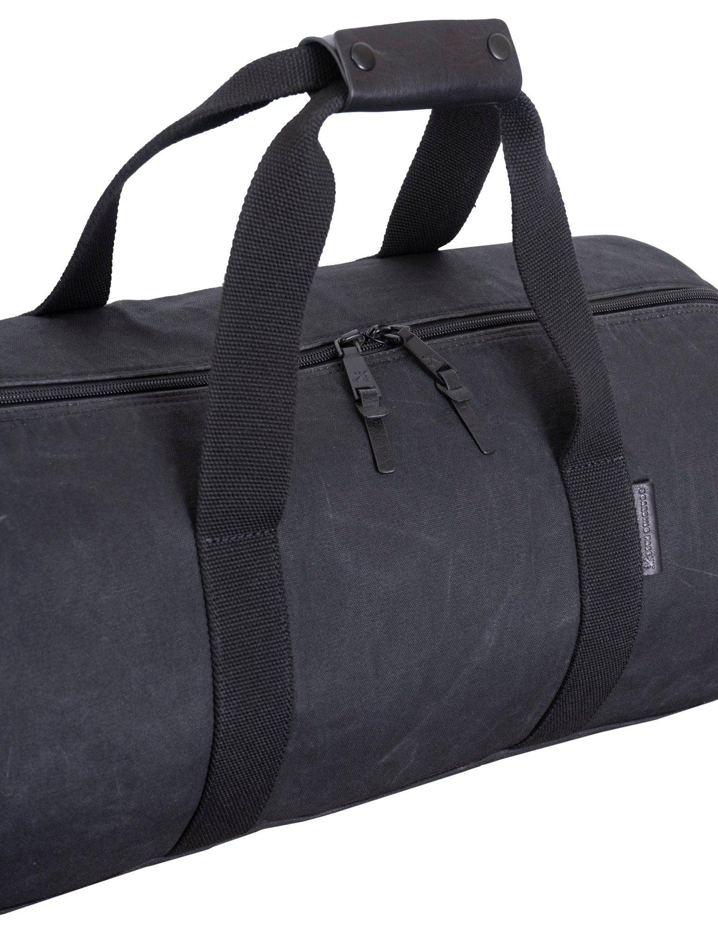 Voyager 20"Waxed Canvas Shoe Pocket Duffel - Black